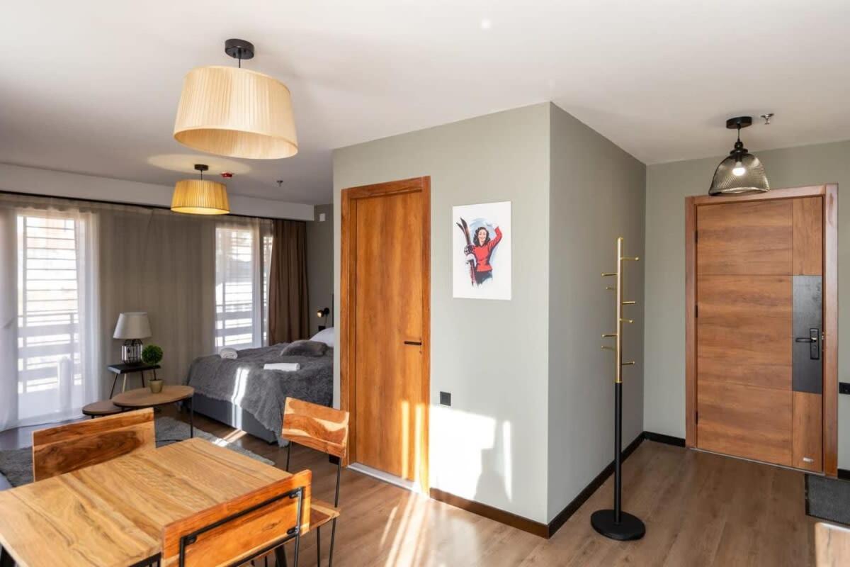 Super Stylish And Cozy 2 Bedroom 4Or6 People Apartment In Key Location In Marshall Gudauri Project Ski Resort Екстер'єр фото